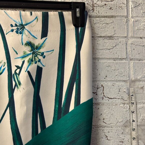 Beulah Style Pencil Skirt Small White Green Floral Botanical Print - Picture 3 of 11